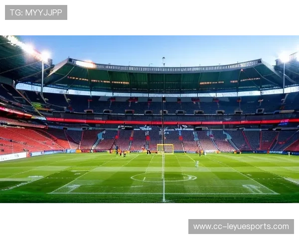 足球巨星拼接壁纸汇聚成一颗充满激情与梦想的炫彩足球 足球巨星拼接壁纸汇聚成一颗充满激情与梦想的炫彩足球